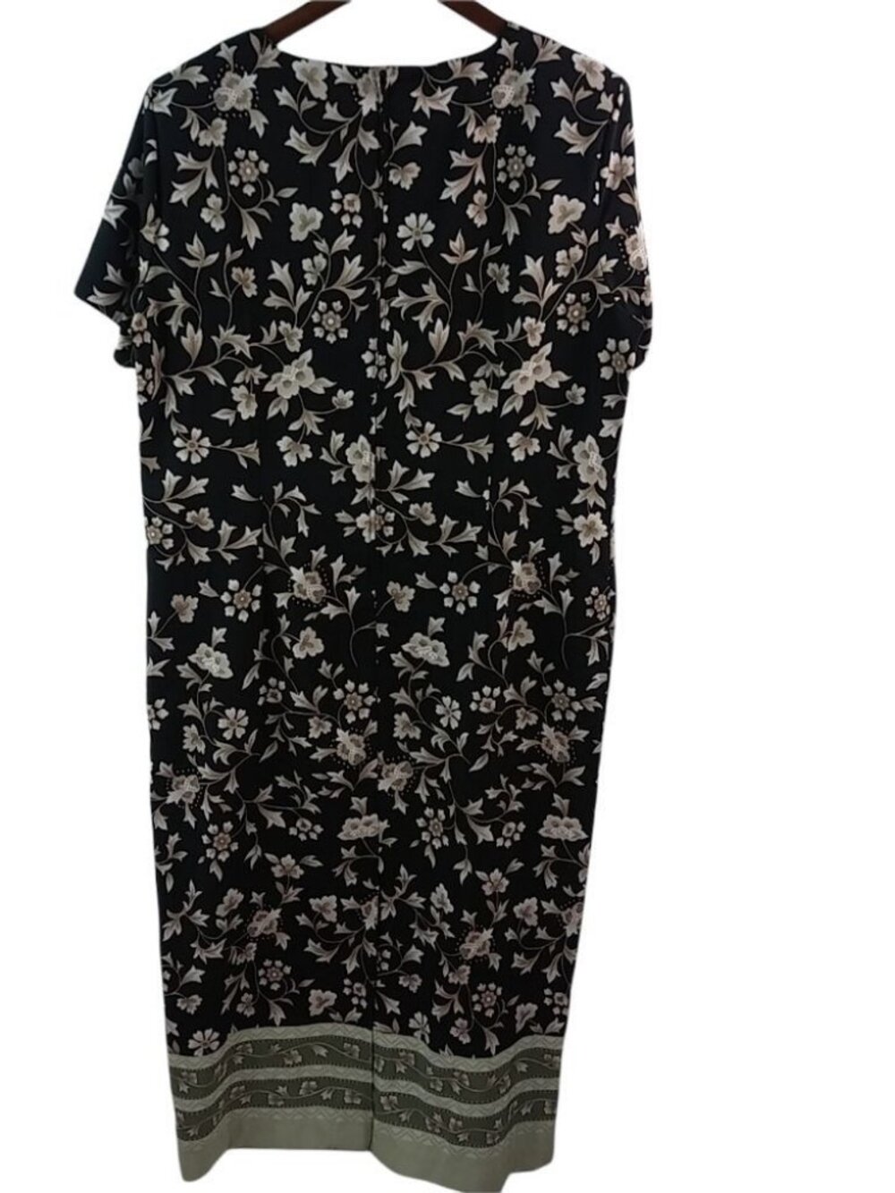 Kathy Lee 18 Black Tan Floral Maxi Dress